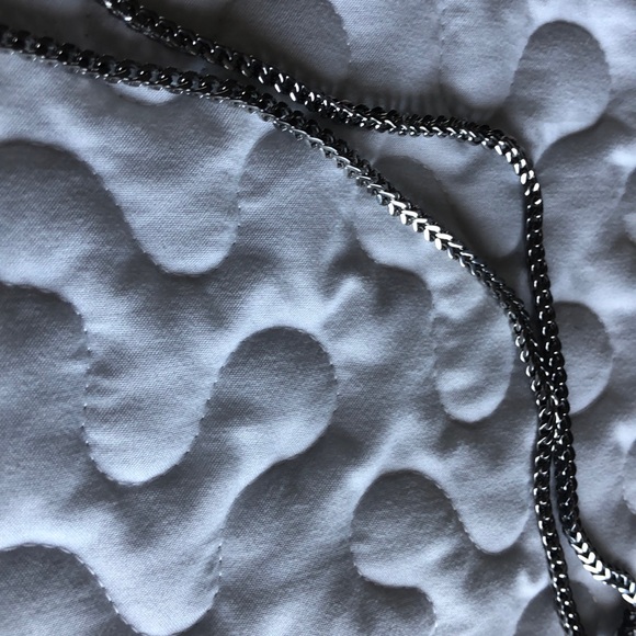 Silver chain - Picture 2 of 4